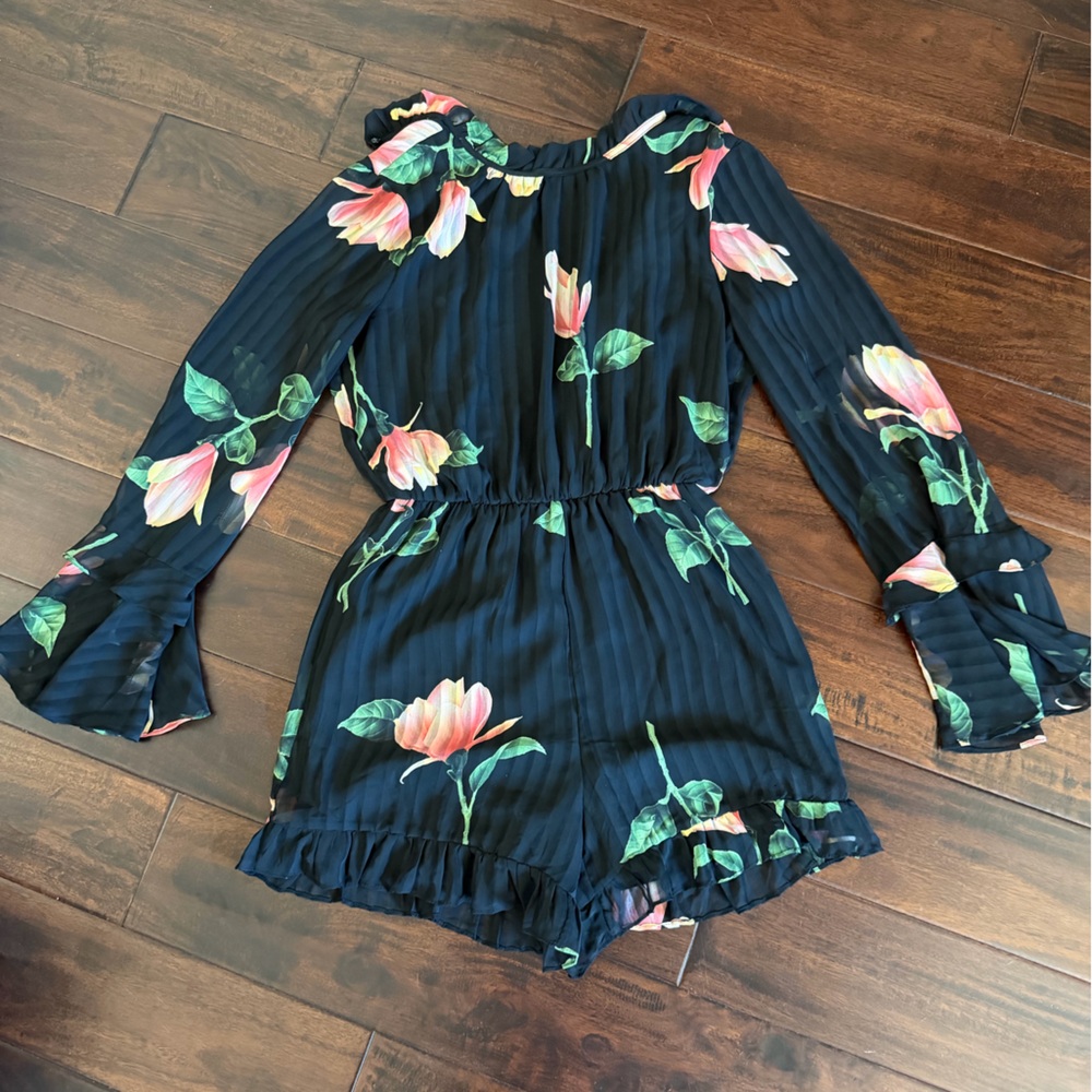 Lulu's Black Floral Long Sleeve Jumpsuit